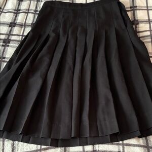 Elegant Black Pleated Skirt